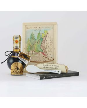 Traditional Balsamic Vinegar the Fabulous! GRAND MOTHER 2017 Collection  Hand-PAINTED Wooden Box