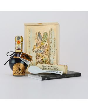 Extra Old Traditional Balsamic Vinegar Fabulous! GRANDMOTHER'S COLLECTION 2023 – Hand PAINTED WOODEN packaging