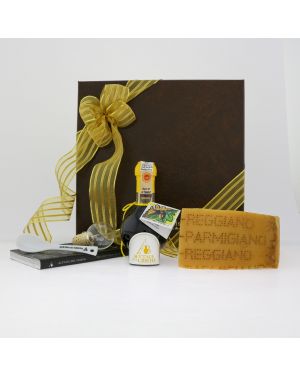 Traditional Balsamic Vinegar OAK  PRECIOUS GIFT Box with Parmigiano Reggiano